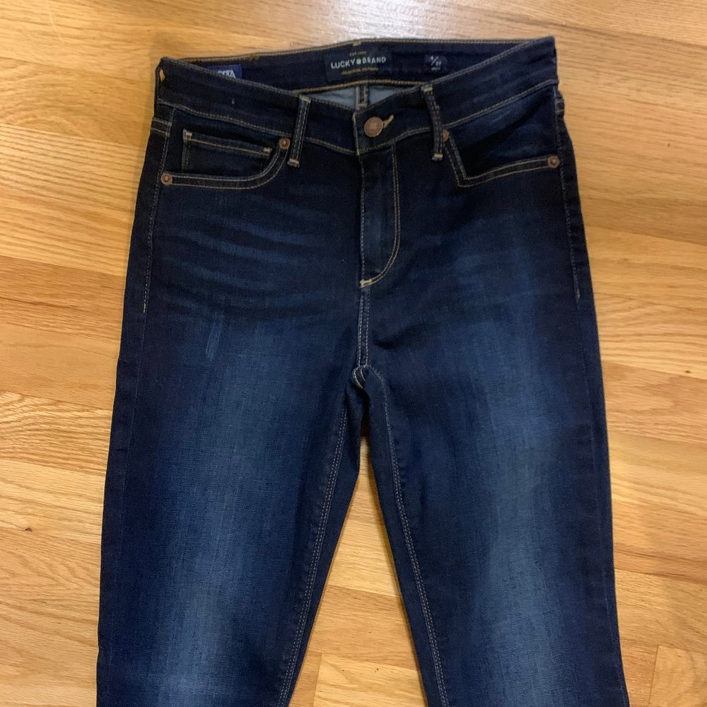 never worn ~ Lucky Brand Jeans